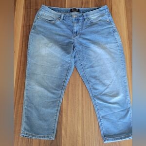 SEVEN7 girlfriend caprie jeans size 10
